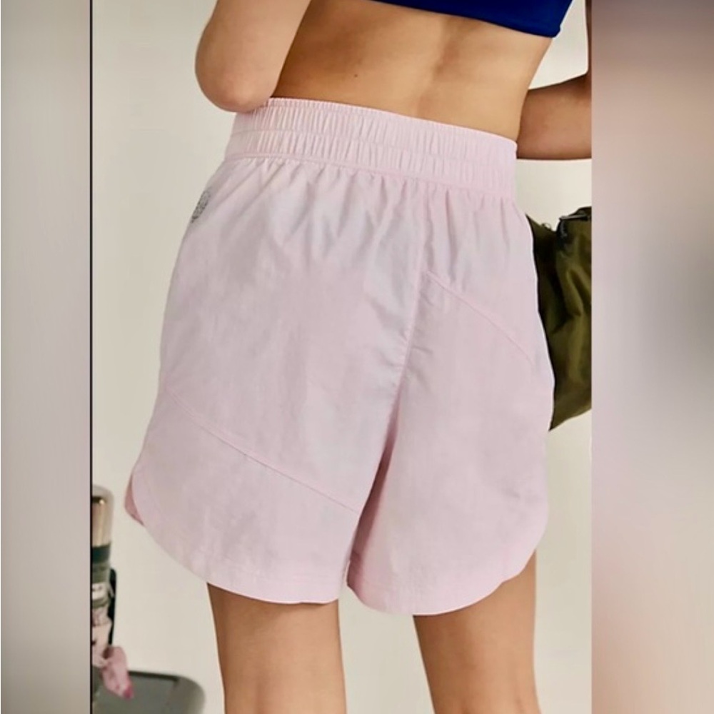 FP Movement Prime Time Solid Shorts, Light Pink, NWOT, Women’s Size Small - Picture 4 of 9